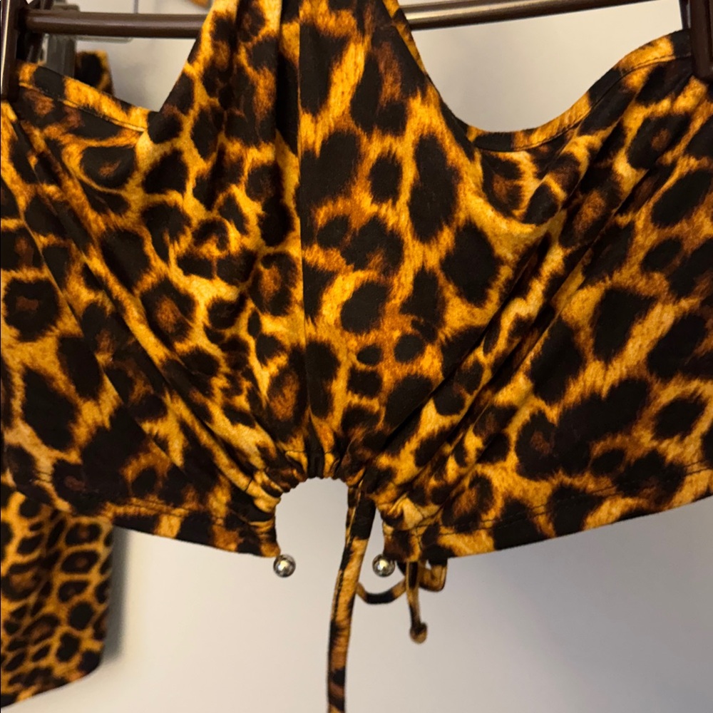 Fashion Nova Animal Print halter crop with miniskirt - Picture 7 of 9